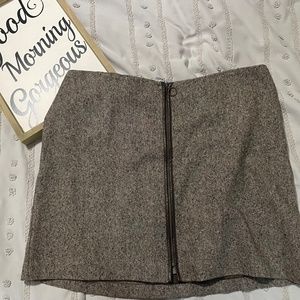 Old Navy Wool Mini Skirt Size 14